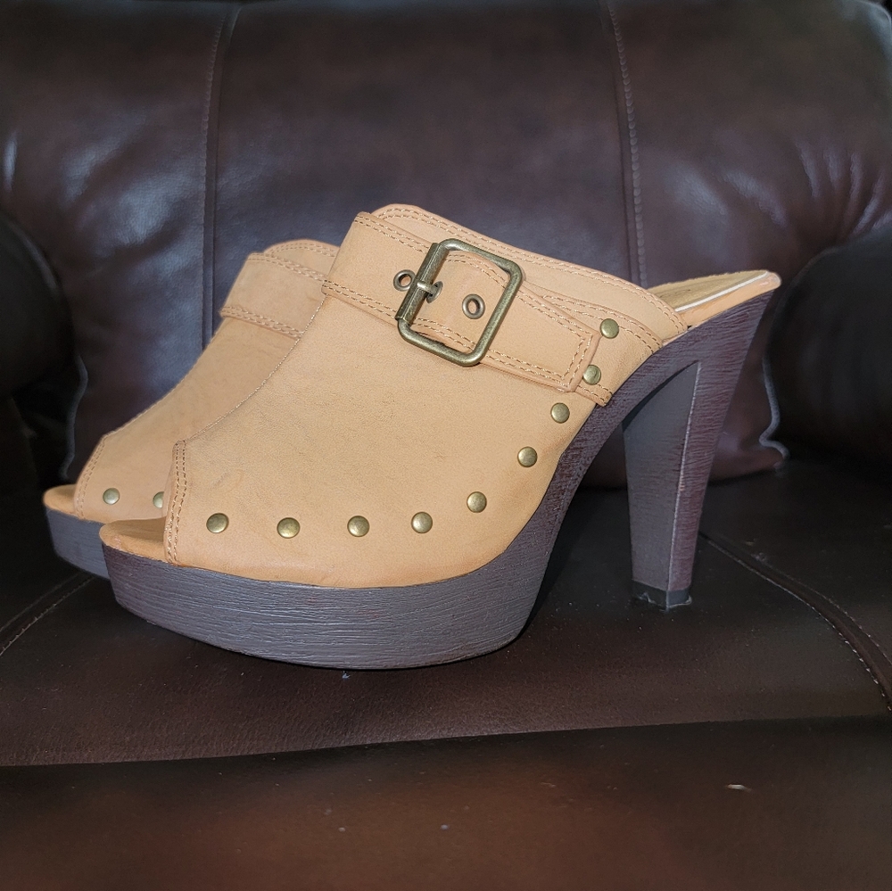 Cute heels